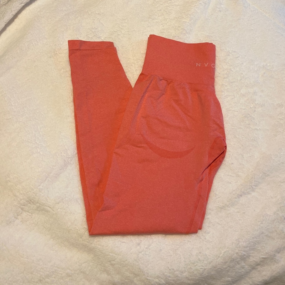 NVGTN Coral Seamless Leggings